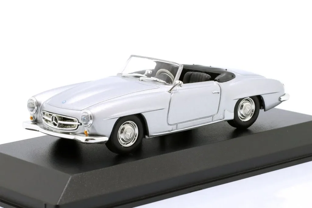 Model 1:43 Mercedes-Benz 190 SL (W121) year 1955 silver Minichamps