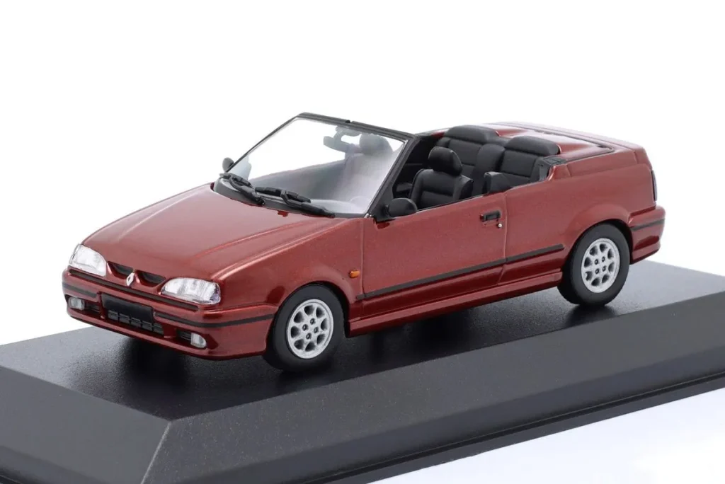 车型 1:43 Renault 19 Cabriolet 年 1991 金属红 Minichamps