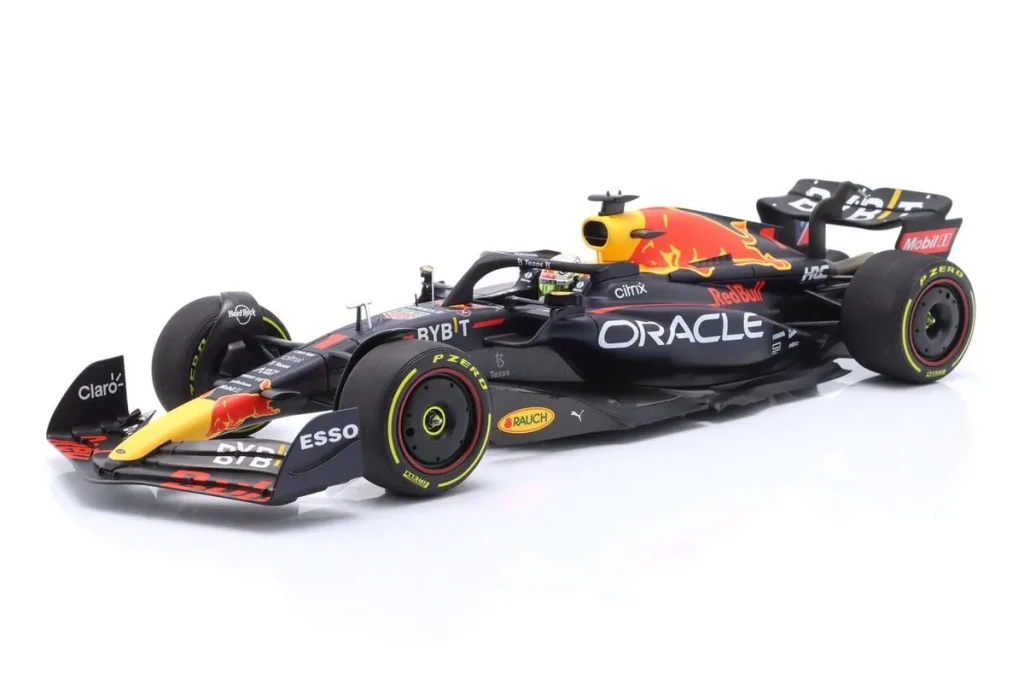 โมเดลรถ 1:18 Red Bull Racing RB18 #1 Max Verstappen ฟอร์มูล่าวัน ปี 2022 Minichamps 110221201