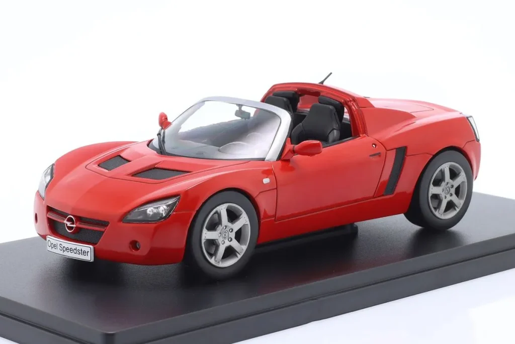 โมเดลรถ 1:24 Opel Speedster ปี 2001 สีแดง Hachette