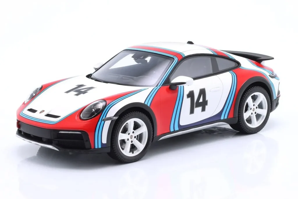 โมเดลรถ 1:18 Porsche 911 (992) Dakar #14 ปี 2023 Spark