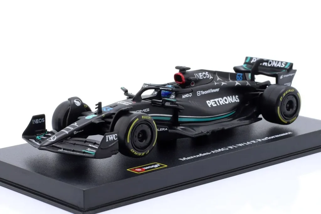 โมเดลรถ 1:43 Mercedes- AMG F1 W14 E Performance #63 George Russell ฟอร์มูล่าวัน ปี 2023 Bburago
