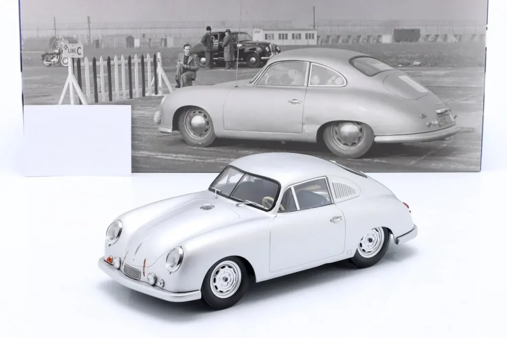 โมเดลรถ 1:18 Porsche 356 SL Plain Body Version ปี 1951 สีเงิน WERK83 W18009005