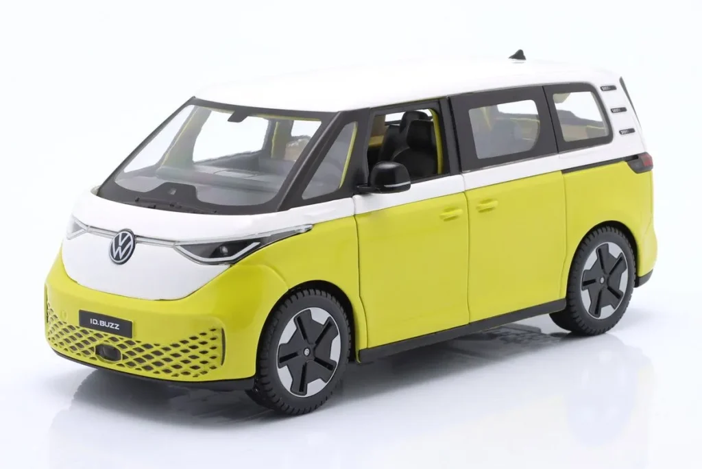 车型 1:24 Volkswagen VW ID. Buzz 年 2023 黄色 / 白色 Maisto