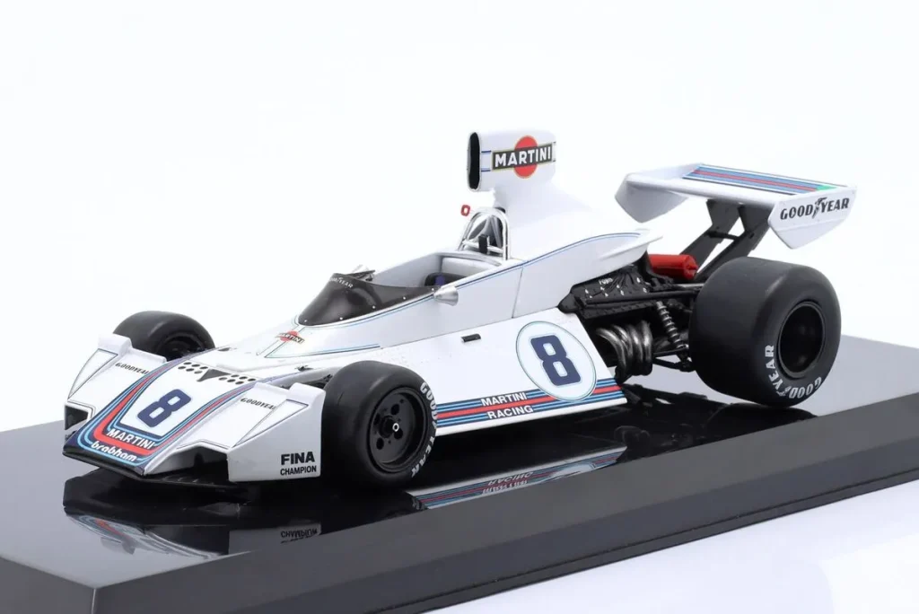 โมเดลรถ 1:24 Brabham BT44B #8 Carlos Pace ฟอร์มูล่าวัน ปี 1975 Premium Collectibles