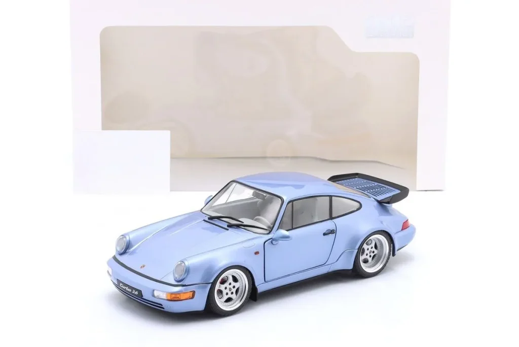 Model 1:18 Porsche 911 (964) Turbo year 1990 metallic blue Solido