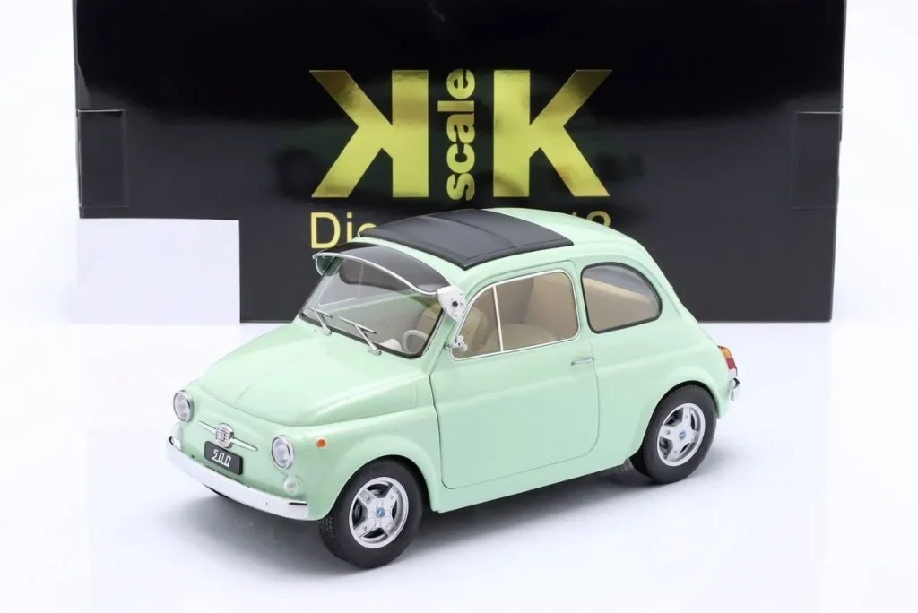 โมเดลรถ 1:12 Fiat 500 F Custom เขียวมิ้นต์ ปี 1968 KK-Scale