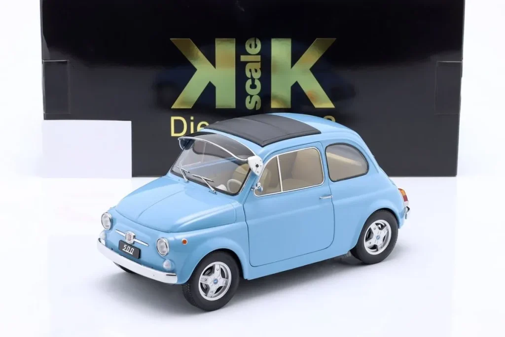 โมเดลรถ 1:12 Fiat 500 F Custom ปี 1968 สีฟ้าอ่อน KK-Scale