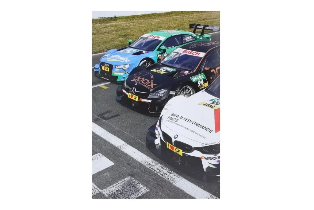 书 DTM 2015 – Das offizielle Jahrbuch