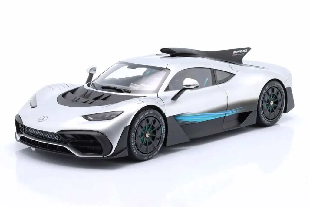 Model 1:12 Mercedes-Benz AMG ONE (C298) Colour hightech silver NZG