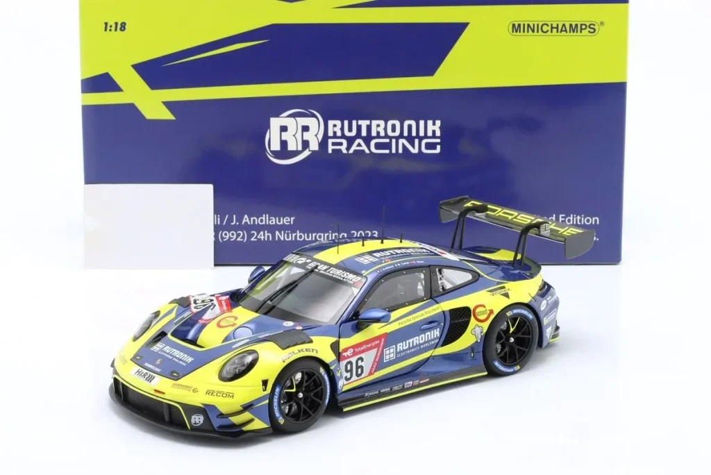 โมเดลรถ 1:18 Porsche 911 (992) GT3 R #96 Dennis Olsen, Matteo Cairoli, Julien Andlauer 24 ชั่วโมง เนือร์บวร์กริง ปี 2023 Minichamps