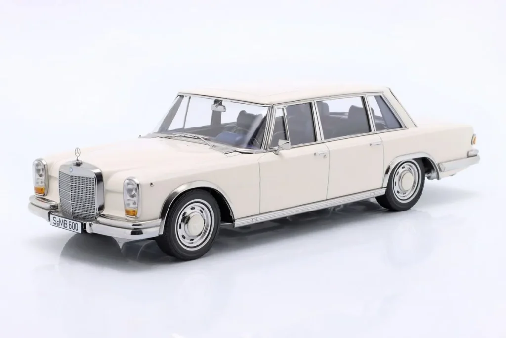 Model 1:18 Mercedes-Benz 600 SWB (W100) year 1963 white KK-Scale
