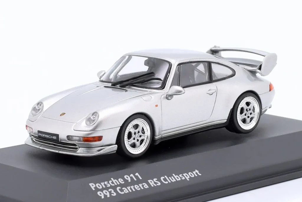 โมเดลรถ 1:43 Porsche 993 RS Clubsport ปี 1993 สีเงินโพลาร์ Solido