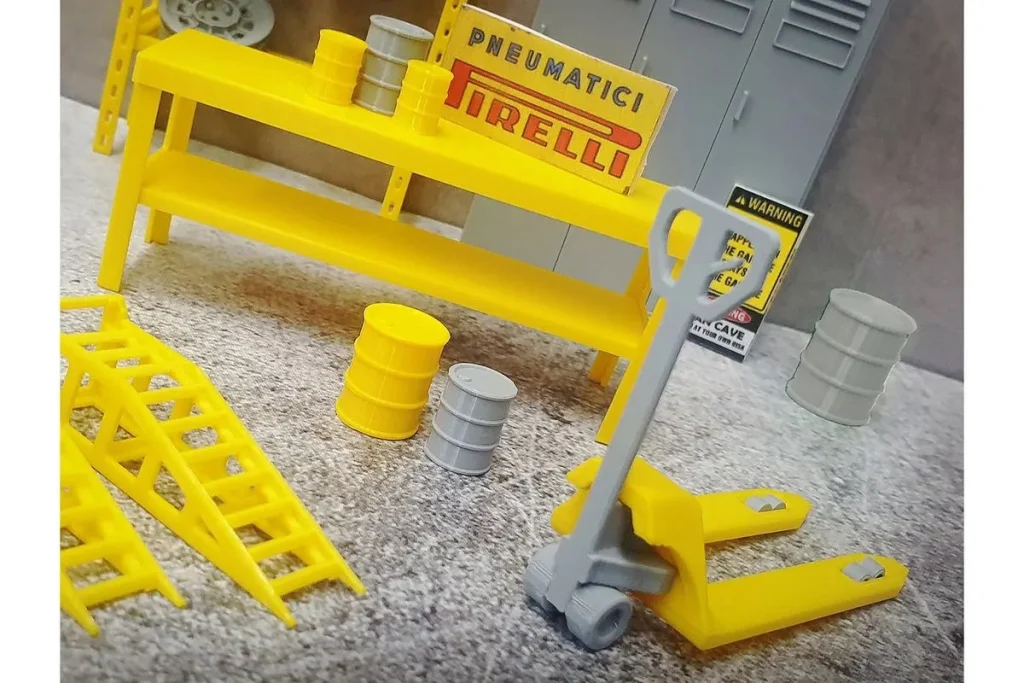 โมเดลรถ 1:18 Werkstatt อุปกรณ์เสริม Set (groß) เหลือง สีเหลือง Dioramatoys