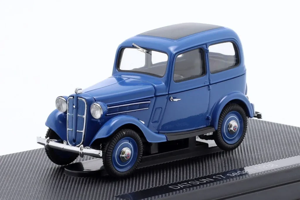 โมเดลรถ 1:43 Datsun 17 Sedan ปี 1938 สีน้ำเงิน Ebbro