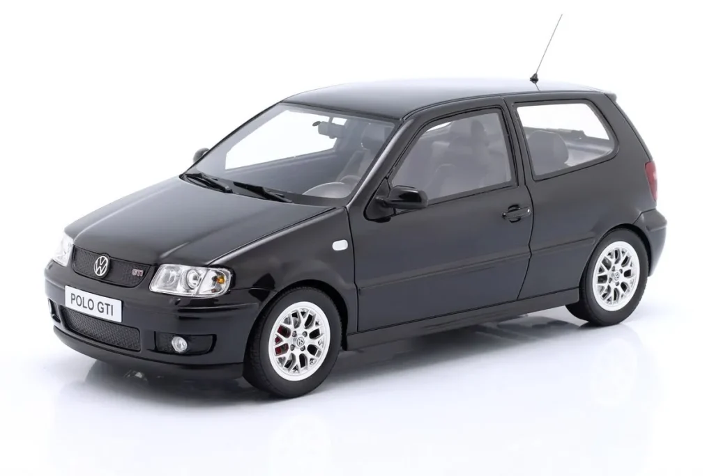 เสื้อโปโล Volkswagen VW (6N2) GTi ปี 2001 black magic 1:18 OttOmobile สีดำ (black magic LA7W)