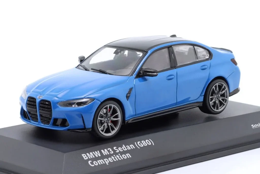 โมเดลรถ 1:43 BMW M3 Sedan (G80) Competition ปี 2023 สี Santorini น้ำเงิน Solido