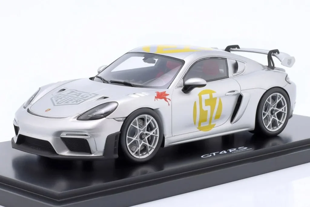 车型 1:18 Porsche 718 (982) Cayman GT4 RS #152 Tribute Carrera Panamericana 金属银 Spark