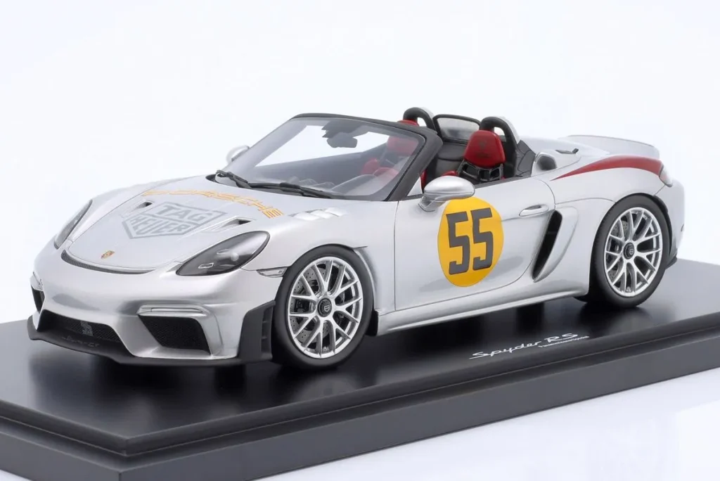 车型 1:18 Porsche 718 (982) Spyder RS #55 Tribute Carrera Panamericana 金属银 Spark