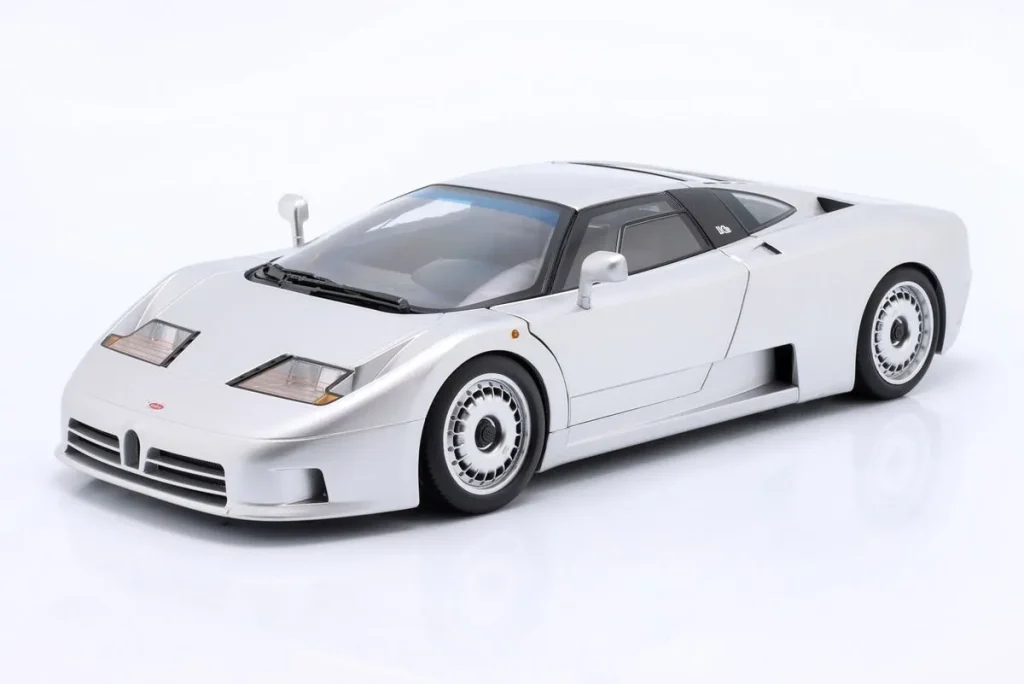 车型 1:12 Bugatti EB110 年 1991 银色 KK-Scale