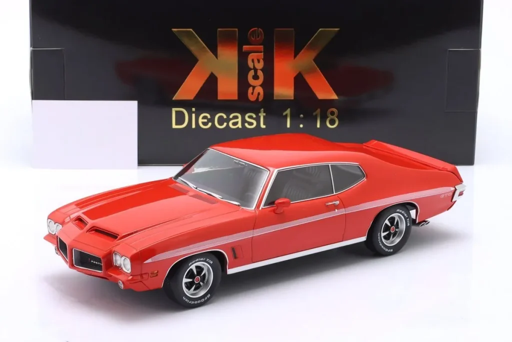 โมเดลรถ 1:18 Pontiac LeMans GTO ปี 1972 สีแดงอ่อน KK-Scale