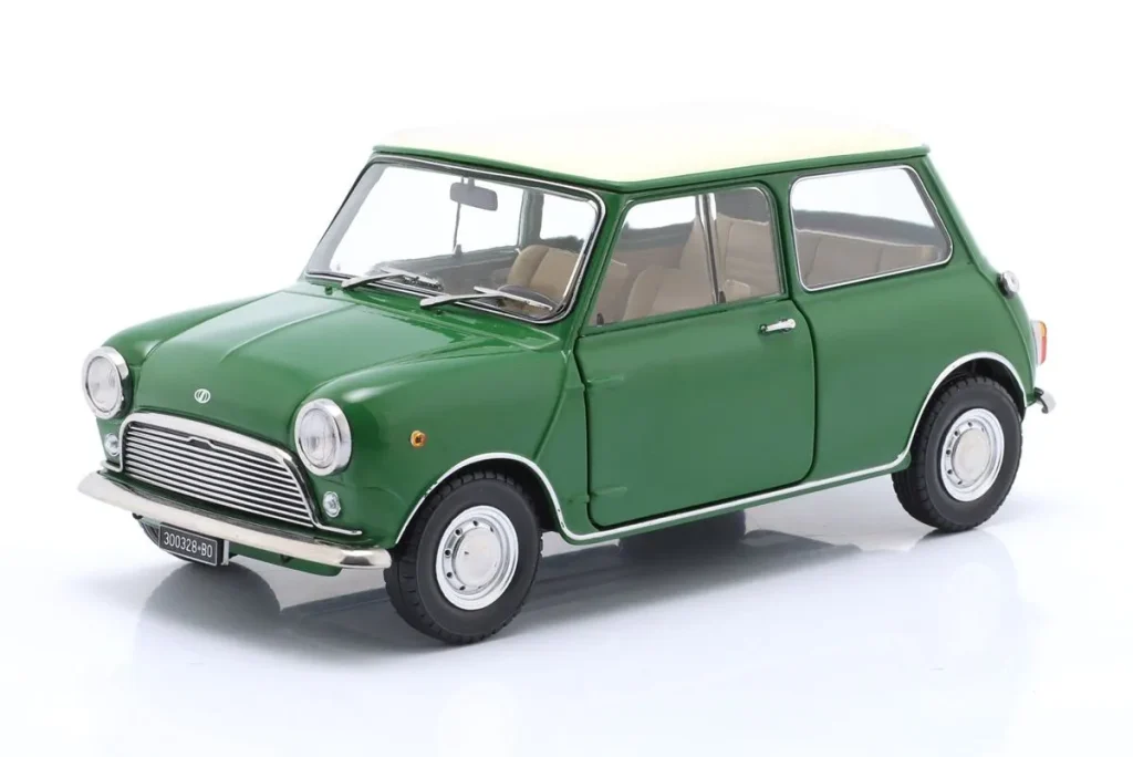 โมเดลรถ 1:18 Mini Cooper MK1 ปี 1966 สีงาช้างเขียวเบจ Mitica