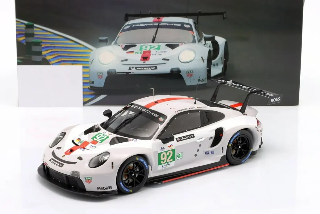 โมเดลรถ 1:18 Porsche 911 RSR-19 #92 Michael Christensen, Kévin Estre, Laurens Vanthoor 24 ชั่วโมง เลอมังส์ ปี 2022 Ixo