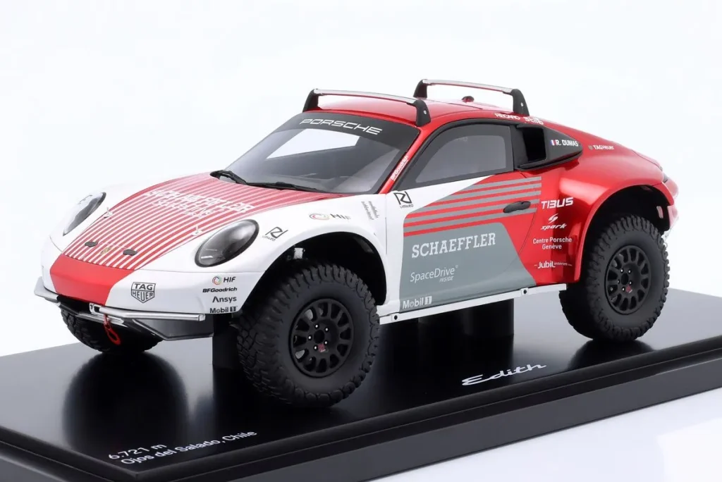车型 1:18 Porsche 911 (992) Offroad “Edith” Höhenrekord Chile (Vulkan Ojos de Salado / 6721 Meter) 年 2023 白色 / 红色 Spark