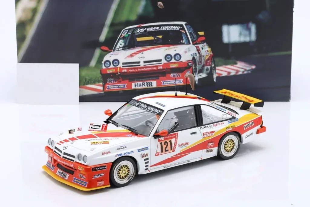 โมเดลรถ 1:18 Opel Manta #121 Beckmann, Hass, Strycek, Schulten 24 ชั่วโมง เนือร์บวร์กริง ปี 2023 WERK83