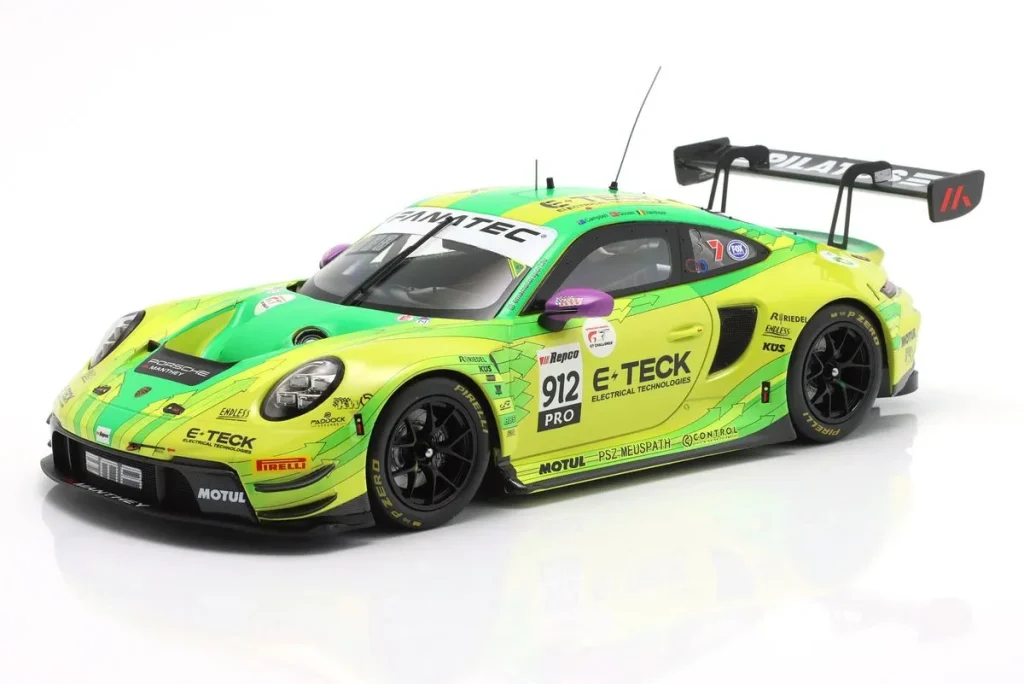 โมเดลรถ 1:18 Porsche 911 GT3 R “Grello” #912 Ayhancan Güven, Laurens Vanthoor, Matt Campbell ผู้ชนะ 12h Bathurst (Intercontinental GT Challenge) ปี 2024 Ixo