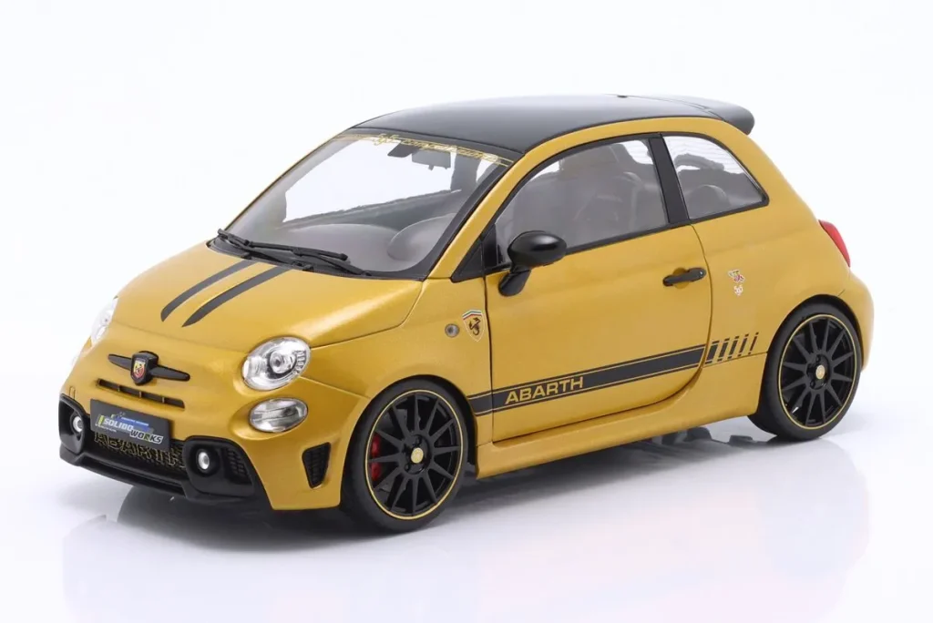 车型 1:18 Fiat F595 Abarth 年 2024 黄色 Solido