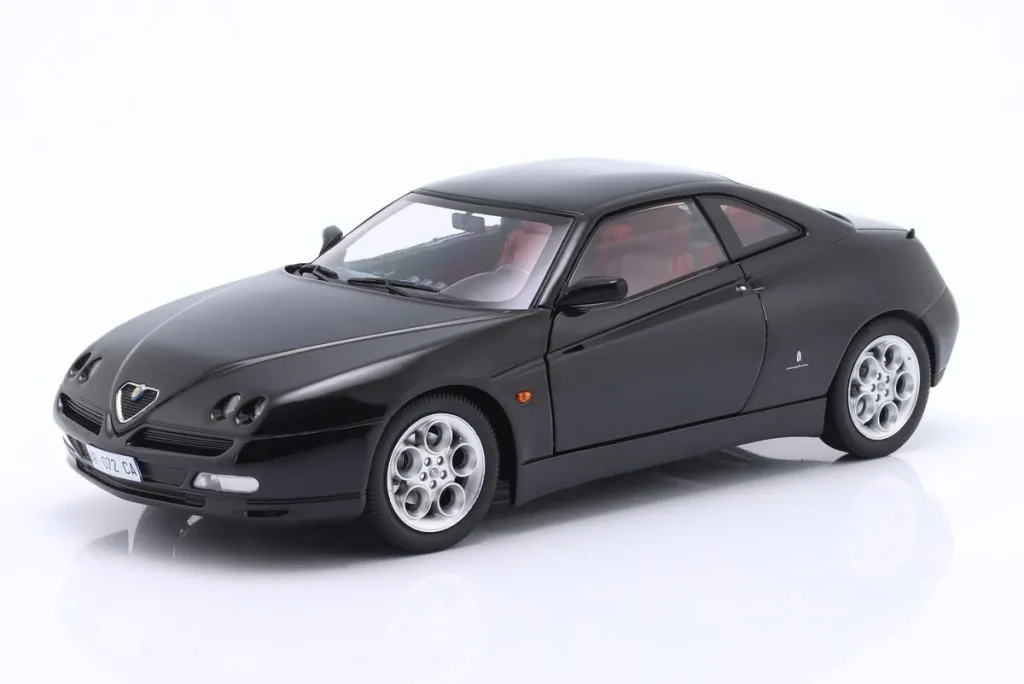 โมเดลรถ 1:18 Alfa Romeo GTV 3.0 V6 24V ปี 1998 สีดำ Mitica