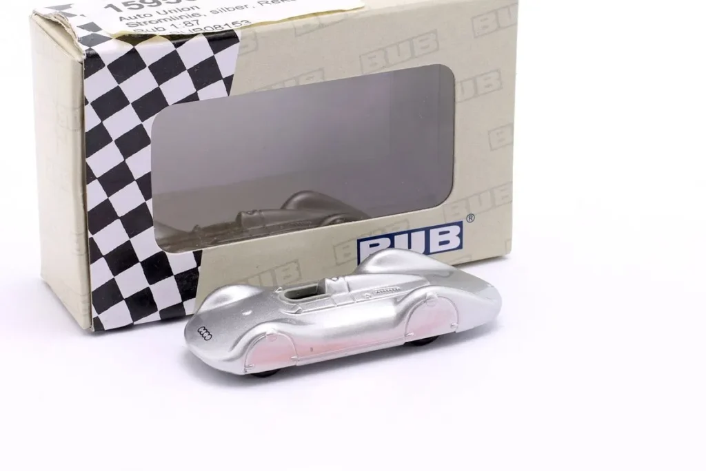 车型 1:87 Auto Union Stromlinienwagen 银色 Bubmobile