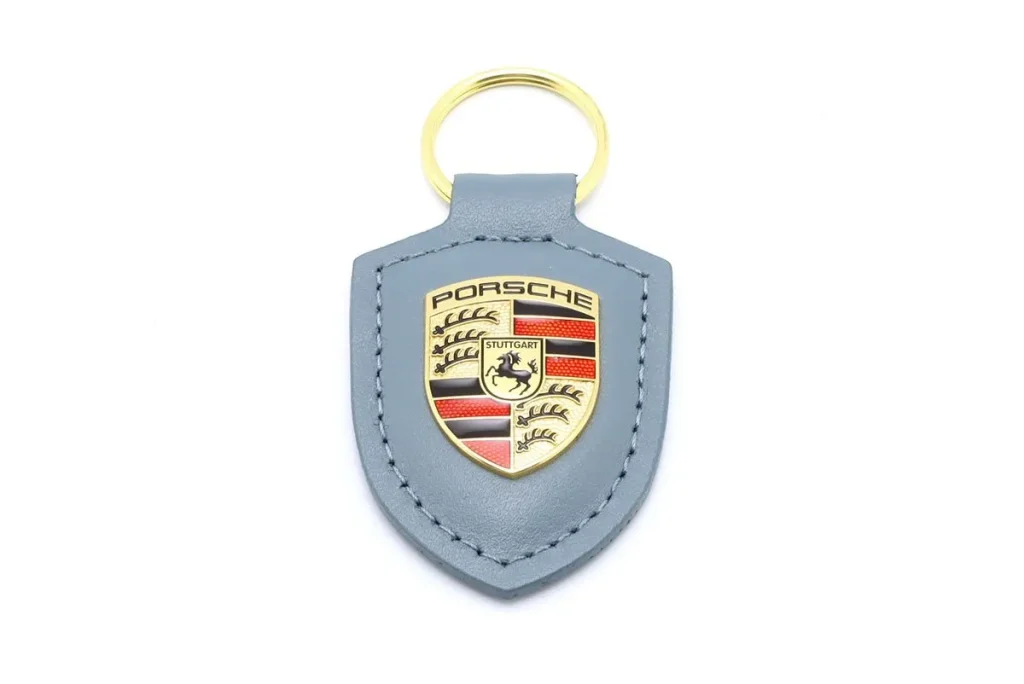พวงกุญแจ Leder- Porsche Wappen shoreblue สีน้ำเงินเมทัลลิก