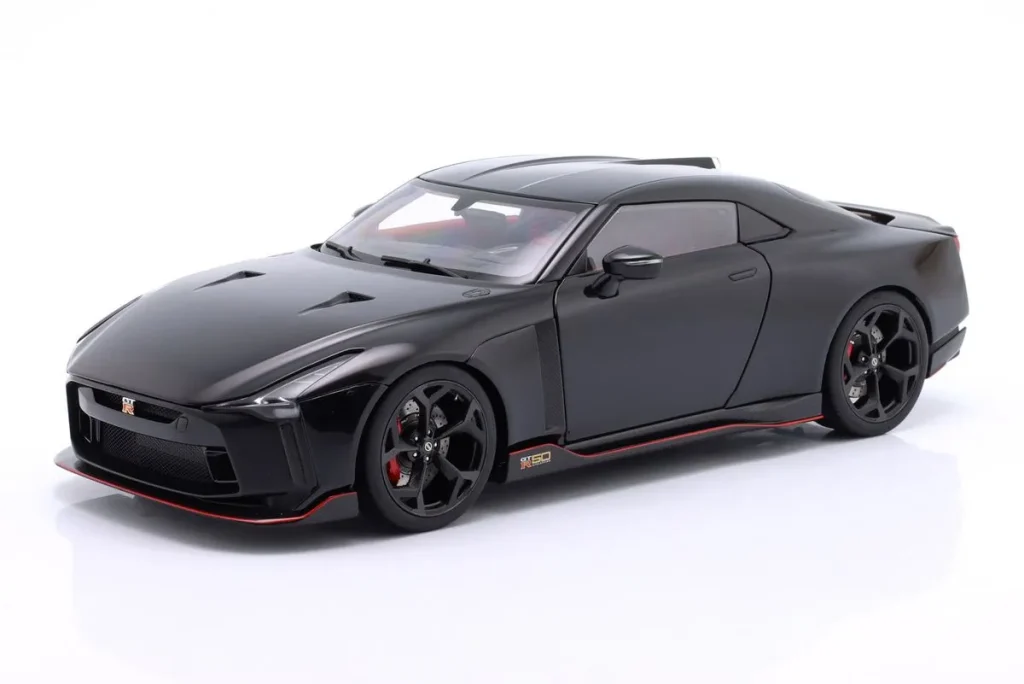 车型 1:18 Nissan GT-R50 by Italdesign 年 2020 黑色 / 哑光黑 AUTOart
