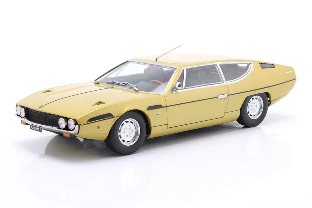โมเดลรถ 1:18 Lamborghini Espada S2 ปี 1970 สีทองเมทัลลิก KK-Scale