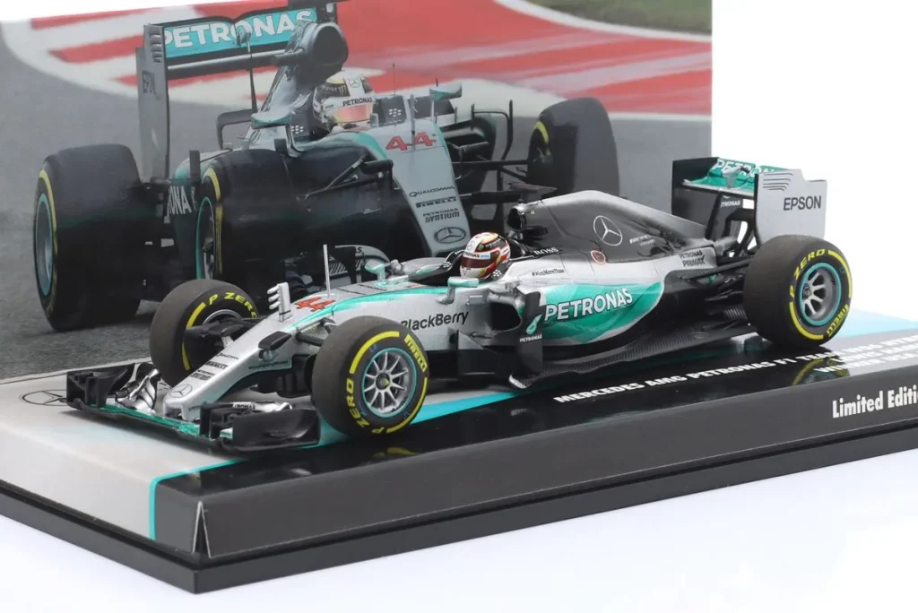 车型 1:43 Mercedes F1 W06 Hybrid #44 Lewis Hamilton 一级方程式年 2015 Minichamps
