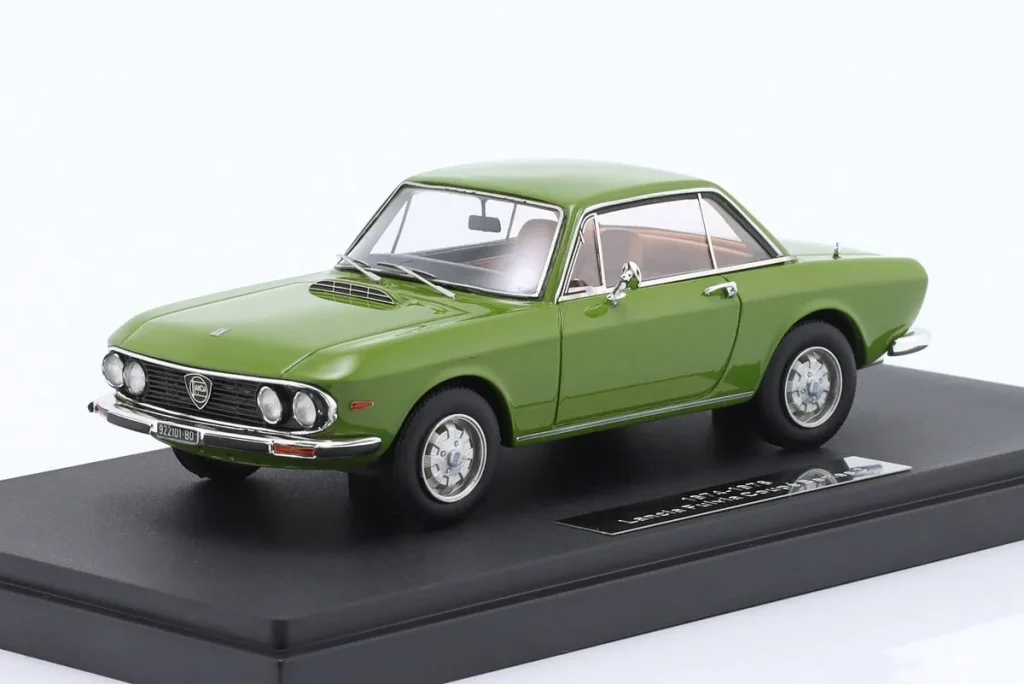 โมเดลรถ 1:43 Lancia Fulvia Coupe Series 3 สีเขียว Matrix