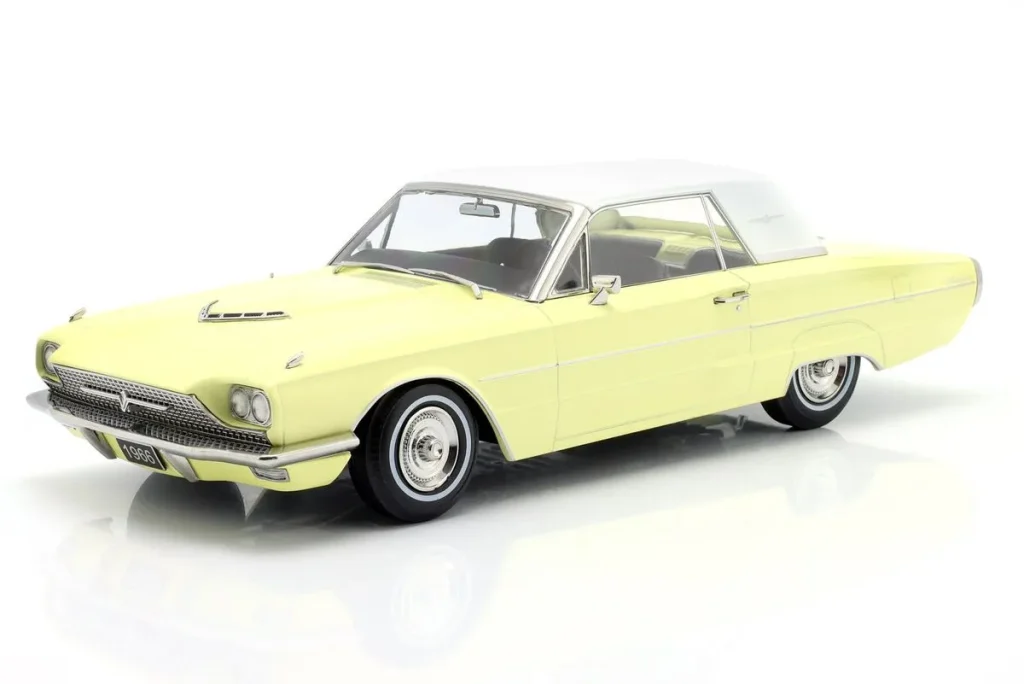 โมเดลรถ 1:18 Ford Thunderbird Hardtop Coupé ปี 1966 สีเหลืองอ่อน / ขาว KK-Scale