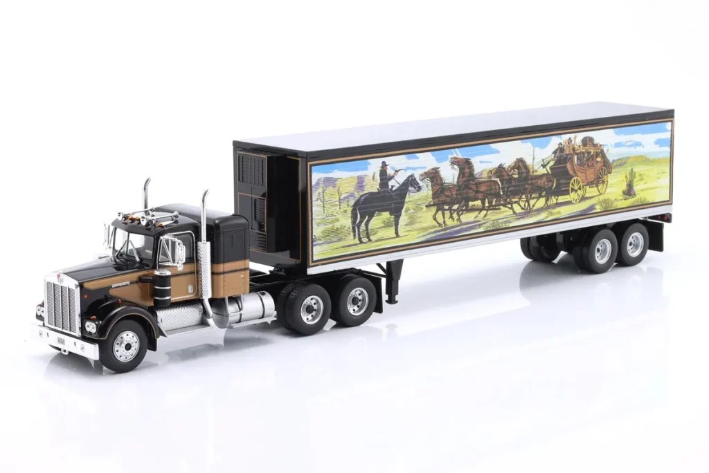 โมเดลรถ 1:43 Kenworth W925 Sattelzugmaschine พร้อม Auflieger Film “Smokey and the Bandit” (1977) (dt. Titel: “Ein ausgekochtes Schlitzohr”) สีดำ / น้ำตาล พร้อม Dekor WERK83