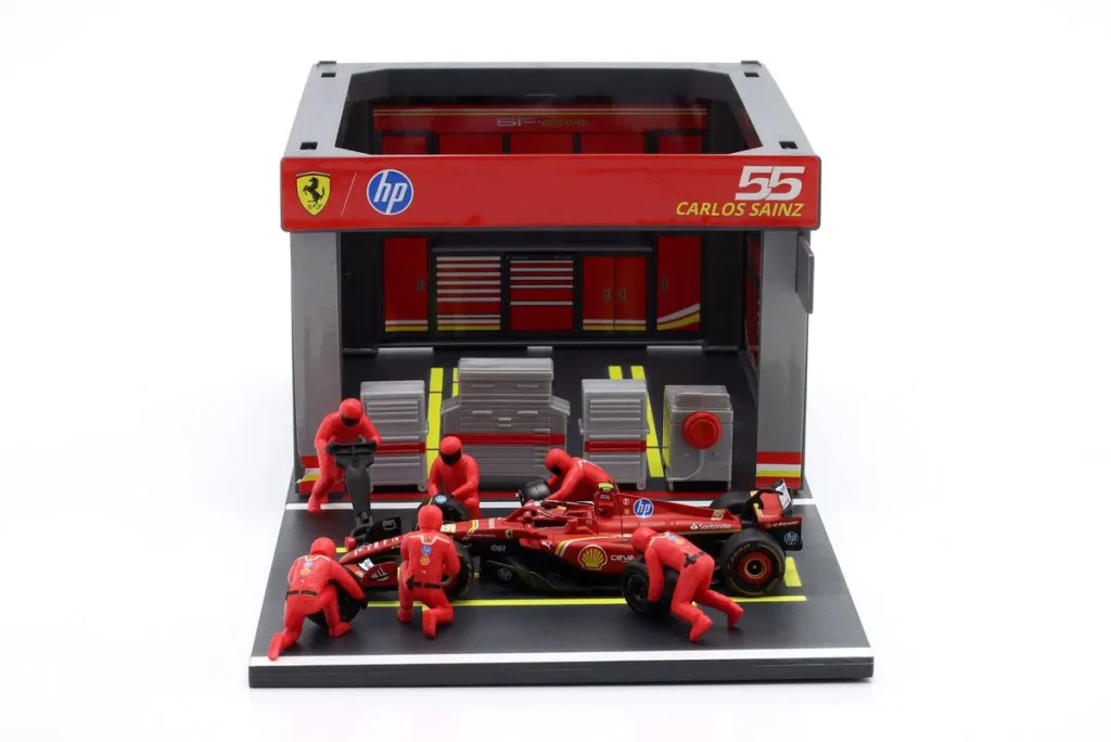 ไดโอรามา 1:43 Ferrari SF-24 #55 Carlos Sainz ฟอร์มูล่าวัน ปี 2024 Bburago
