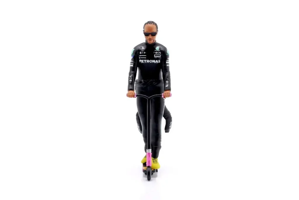 手办 1:18 Mercedes-AMG F1 W12 E Performance Lewis Hamilton 一级方程式年 2021 Cartrix