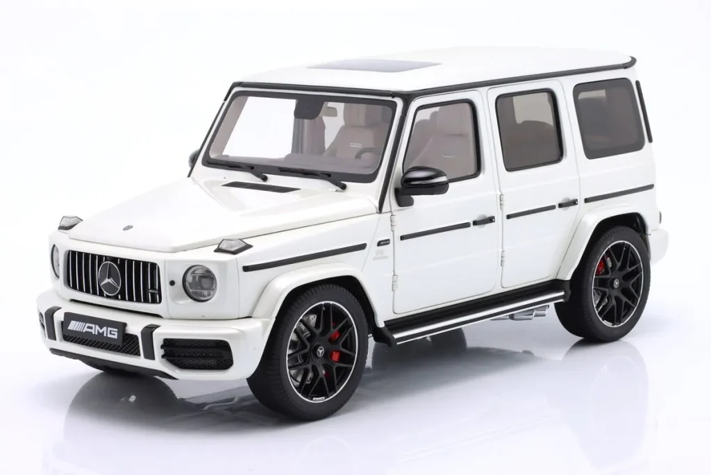 โมเดลรถ 1:18 Mercedes-Benz AMG G63 ปี 2019 สีขาวเมทัลลิก AUTOart