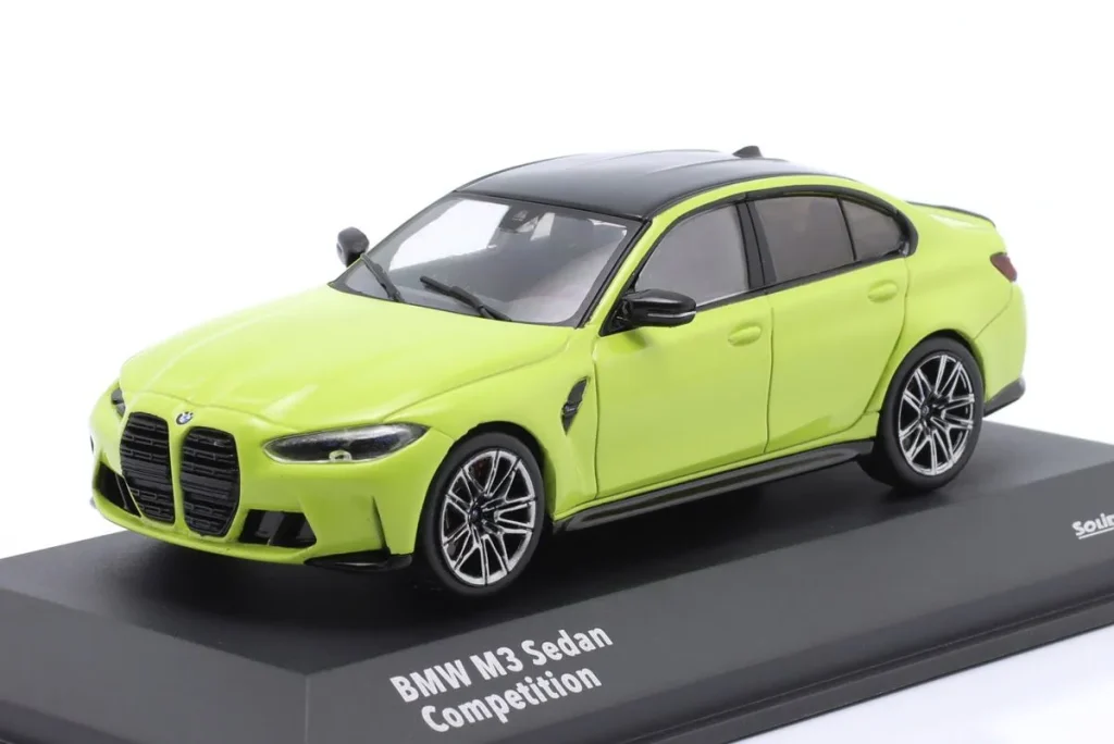 车型 1:43 BMW M3 (G80) Competition Sedan 年 2023 颜色 Sao Paulo 发黄 Solido