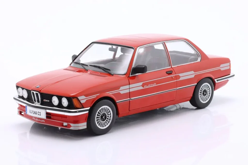โมเดลรถ 1:18 BMW Alpina C1 2,3 ปี 1980 สีแดง Solido