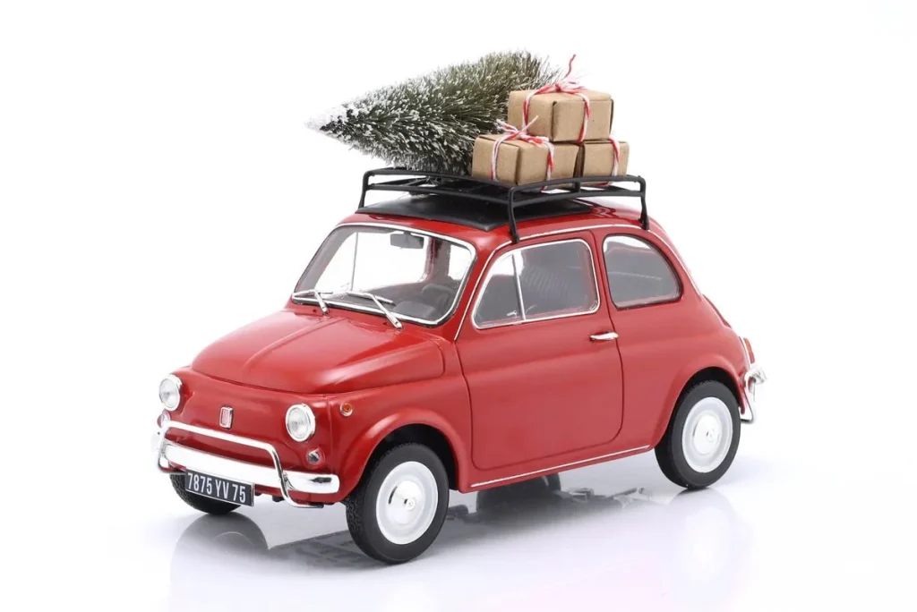 车型 1:18 Fiat 500 L “Christmas Edition” 年 1968 红色 Norev