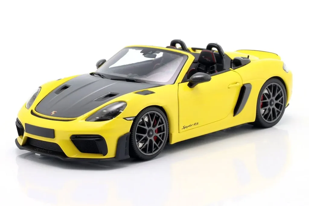 车型 1:18 Porsche Spyder RS 含 Weissach-Paket 年 2024 黄色 Minichamps