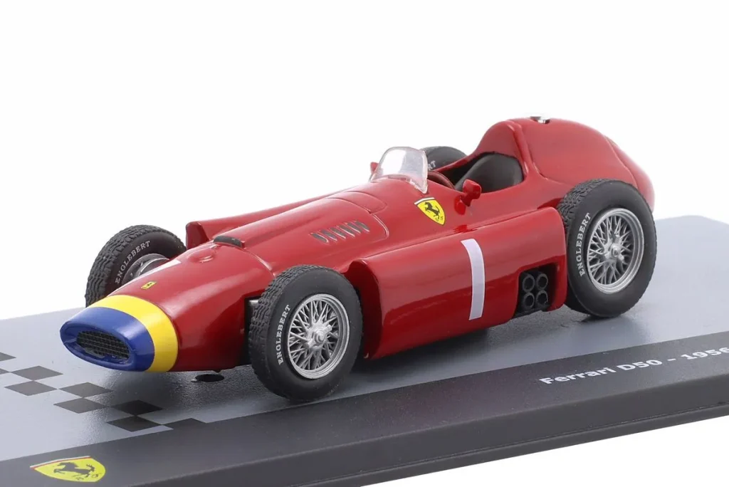 โมเดลรถ 1:43 Ferrari D50 #1 Juan Manuel Fangio ฟอร์มูล่าวัน แชมป์โลก ปี 1956 Altaya