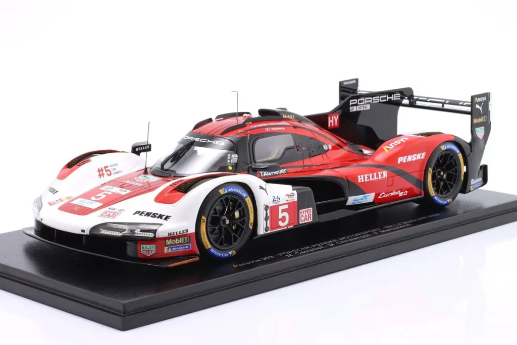 โมเดลรถ 1:18 Porsche 963 #5 Matt Campbell, Michael Christensen, Frédéric Makowiecki 24 ชั่วโมง เลอมังส์ ปี 2024 Spark