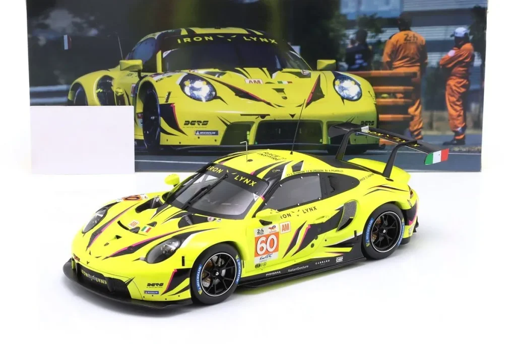 โมเดลรถ 1:18 Porsche 911 RSR-19 #60 Claudio Schiavoni, Matteo Cressoni, Alessio Picariello 24 ชั่วโมง เลอมังส์ ปี 2023 Ixo